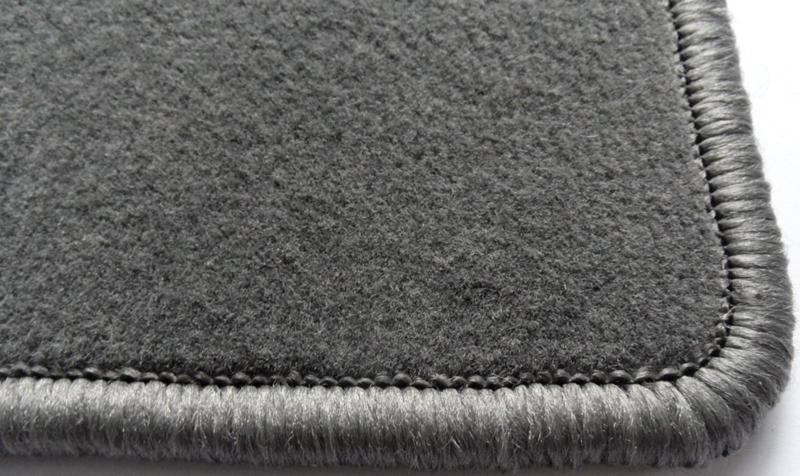 Set: teppiche aus velours + maßgeschneiderte sitzbezüge für Toyota Aygo  Hatchback (2005-2014) – Elegance P-2